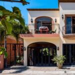 Gorgeous Mexican home in Jacarandas