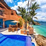 Home in Zona Hotelera with 3 room and 3 bath villa azul celeste carr barra de navidad km 2.5